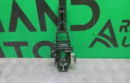 Кронштейн ручки двери Ford Focus 2011-2019 1933899 3, правый