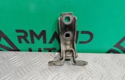 Петля двери нижняя Chevrolet Cruze 2008-2016 13501715 1, задняя левая
