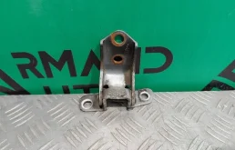 Петля двери нижняя Mazda CX-5 2017-нв D46159210B 2, передняя правая