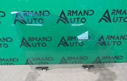Стекло двери Mitsubishi Outlander 2012-2023 5706A476 3, переднее правое