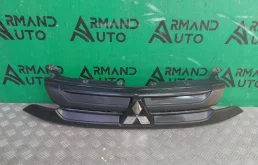 Решетка радиатора Mitsubishi Outlander 2015-2018 7450A638 3