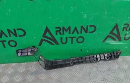 Кронштейн бампера Toyota Land Cruiser 2007-2021 5215560070 200, задний правый