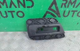 Решетка бампера Renault Sandero 2013-2022 850761319R 2, задняя правая