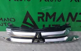 Решетка радиатора Mitsubishi Outlander 2015-2018 7450A967 3