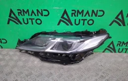 Стекло фары Toyota Camry 2017-2021 8118533D31 8 XV70, левое