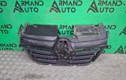 Решетка радиатора Renault Logan 2018-2022 623105887R 2