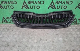 Решетка радиатора Skoda Rapid 2020-2023 60U8536689B9 2