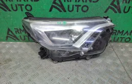 Фара Toyota RAV4 2015-2019 8114542680 4 CA40, правая