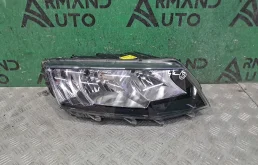 Фара Skoda Octavia 2013-2017 5E1941018 3 A7 (5E), правая