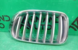 Решетка радиатора BMW X3 2010-2014 51117237421 F25, левая