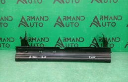Дефлектор радиатора нижний BMW 5 series 2016-2023 51747383846 G30 G31