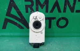 Мотор заслонки решетки радиатора BMW X7 2018-нв 51749465348 G07