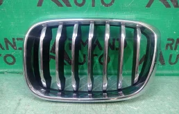 Решетка радиатора BMW X3 2017-2021 51137464931 G01, левая