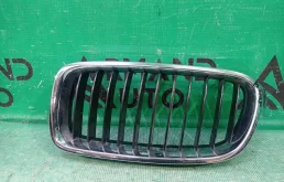 Решетка радиатора BMW 3 series 2011-2020 51137255411 F30 F31, левая