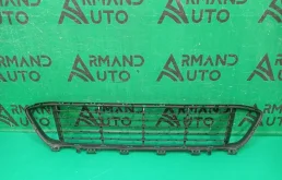 Решетка бампера BMW X1 2015-2019 51117354773 F48, передняя