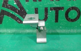 Петля двери верхняя Volkswagen up 2016-2023 7N0831402D 1, правая