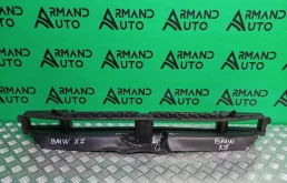 Воздуховод радиатора нижний BMW X7 2018-нв 51647459189 G07