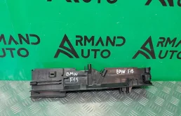 Дефлектор радиатора BMW 3 series 2011-2020 17117600536 F30 F31, левый