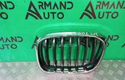 Решетка радиатора BMW X3 2017-2021 51137397465 G01, левая