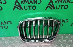 Решетка радиатора BMW X3 2017-2021 51137464931 G01, левая
