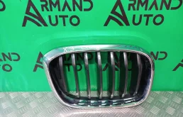 Решетка радиатора BMW X3 2017-2021 51137397466 G01, правая