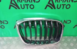 Решетка радиатора BMW X3 2017-2021 51137397466 G01, правая
