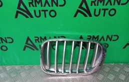 Решетка радиатора BMW X3 2014-2017 51137367421 F25, левая