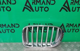 Решетка радиатора BMW X3 2014-2017 51137367421 F25, левая