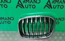 Решетка радиатора BMW X3 2017-2021 51137464931 G01, левая