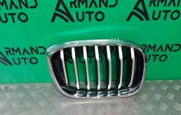 Решетка радиатора BMW X3 2017-2021 51137478670 G01, правая