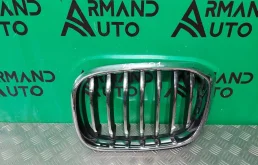 Решетка радиатора BMW X3 2017-2021 51137464931 G01, левая
