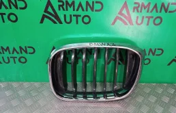 Решетка радиатора BMW X3 2017-2021 51137397465 G01, левая