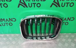 Решетка радиатора BMW X3 2017-2021 51137397465 G01, левая