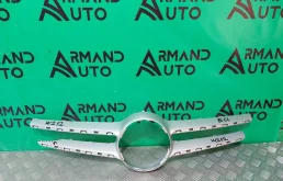 Накладка решетки радиатора Mercedes E-Class 2013-2016 A2128850622 W212