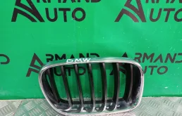 Решетка радиатора BMW X3 2010-2014 51117210726 F25, правая