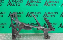 Кронштейн бампера Mercedes E-Class 2009-2013 A2128852965 W212, передний правый