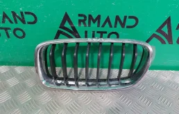 Решетка радиатора BMW 3 series 2011-2020 51137260497 F30 F31, левая