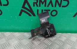 Петля замка капота Audi Q7 2009-2015 4L0823480A 1 4L