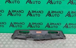 Кожух замка капота Mercedes C-Class 2006-2015 A2045000155 W204