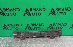 Кронштейн бампера центральный Mercedes C-Class 2006-2015 A2048850565 W204, задний