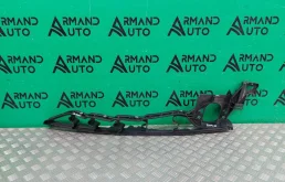 Кронштейн крыла BMW X5 2006-2013 51657157989 E70, передний левый