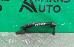 Ручка двери внешняя Volkswagen Passat 2011-2015 3C0837205GRU B7, левая