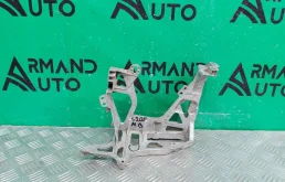 Кронштейн панели передней Mercedes C-Class 2014-2021 A2056221600 W205, левый