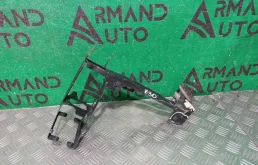 Кронштейн фары BMW 3 series 2011-2020 51647245791 F30 F31, левый