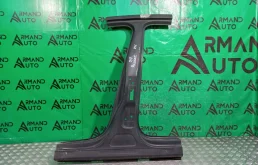 Стойка кузова центральная Volkswagen Passat 2011-2015 3AE809835 B7, левая