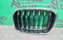 Решетка радиатора BMW X3 2017-2021 51137397465 G01, левая
