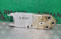 Кронштейн усилителя бампера BMW 7 series 2008-2015 51117183853 F01 F02 F04, передний правый