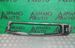Кронштейн юбки бампера Audi Q7 2015-2020 4M0807434EKA8 2 4M, задний
