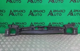 Дефлектор радиатора верхний BMW 5 series 2016-2023 51747383845 G30 G31