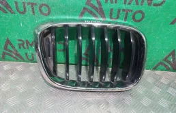 Решетка радиатора BMW X3 2017-2021 51137397466 G01, правая